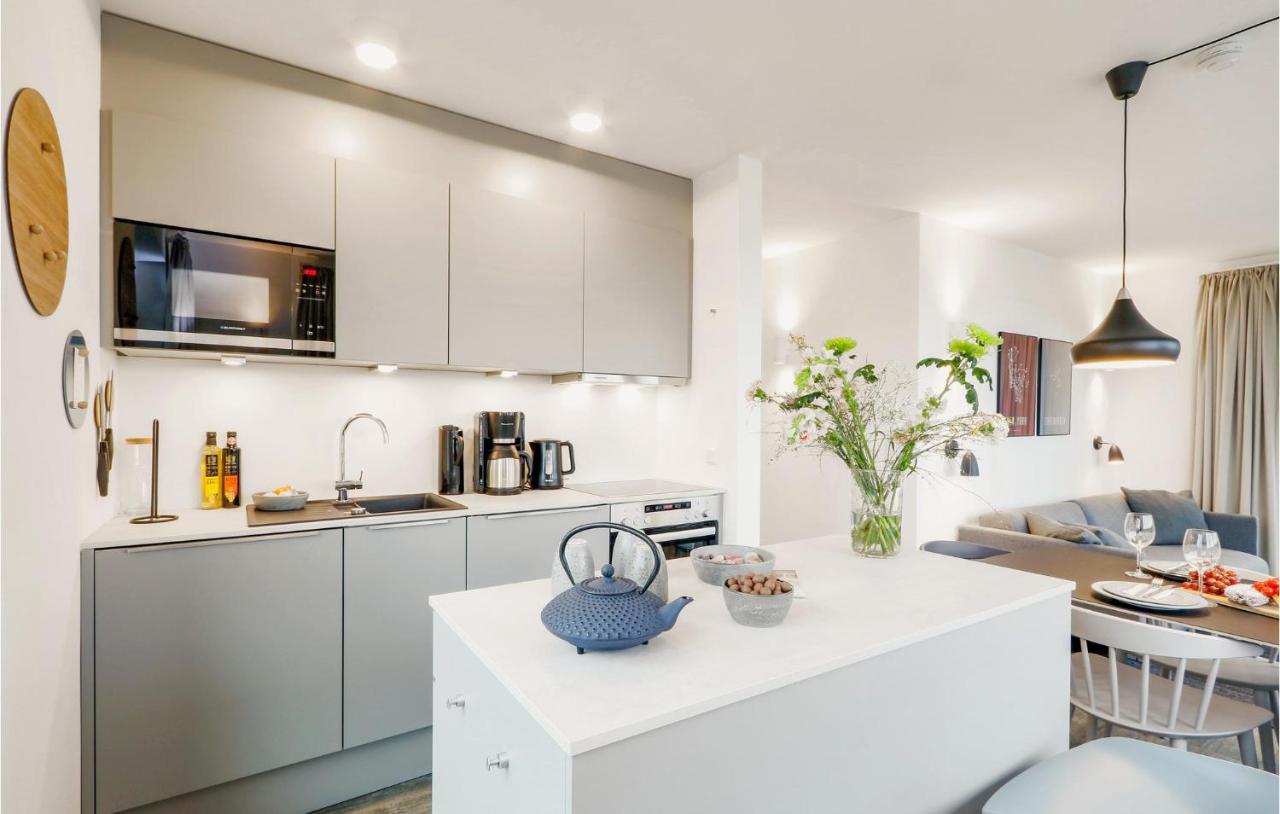 Amazing Apartment In Lembruch-Duemmer See Exteriör bild