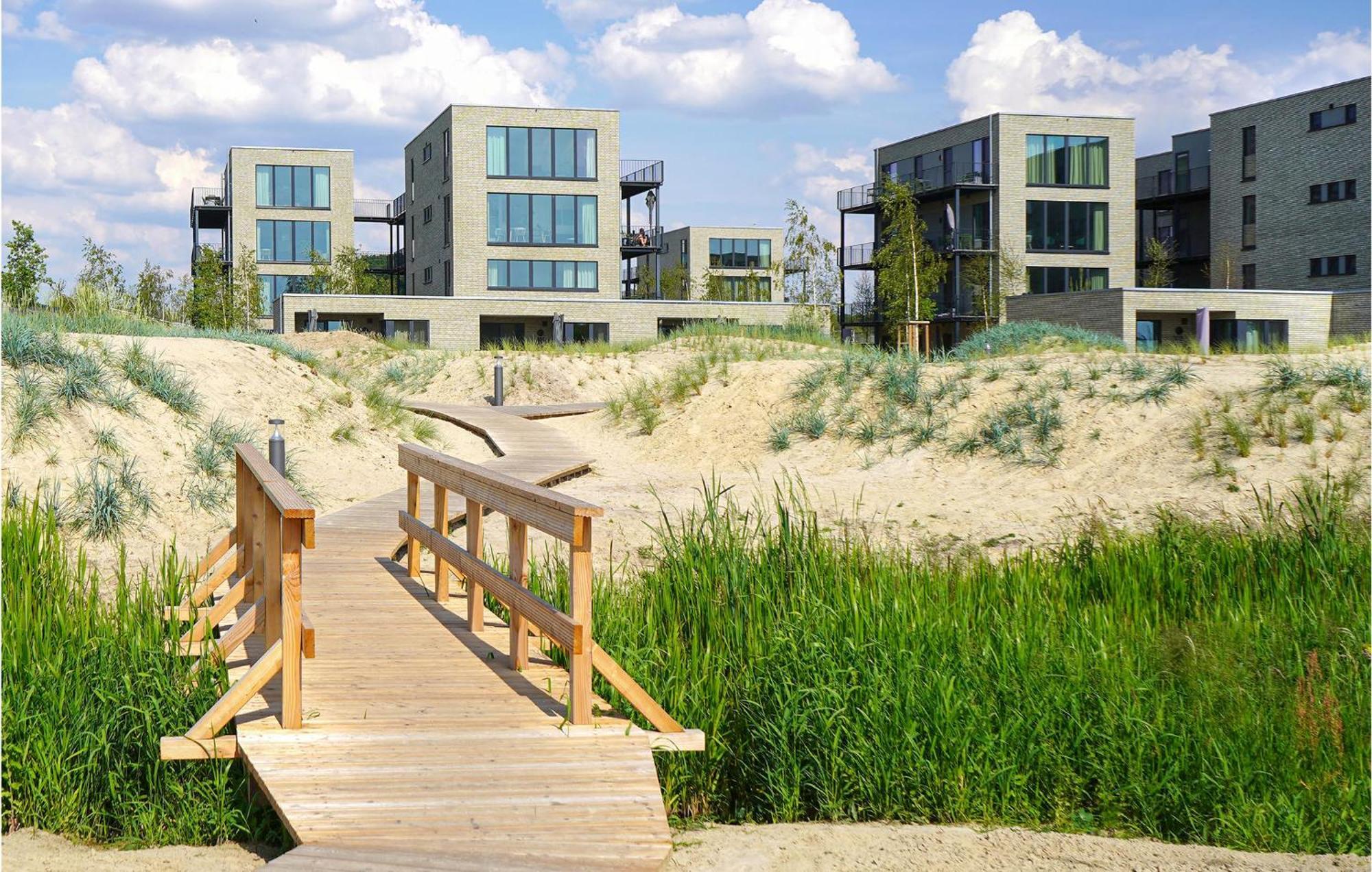 Amazing Apartment In Lembruch-Duemmer See Exteriör bild